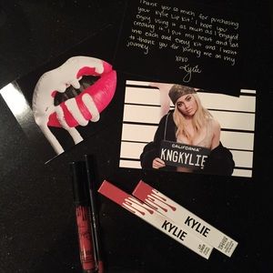 Kylie Lip Kit - Kristen